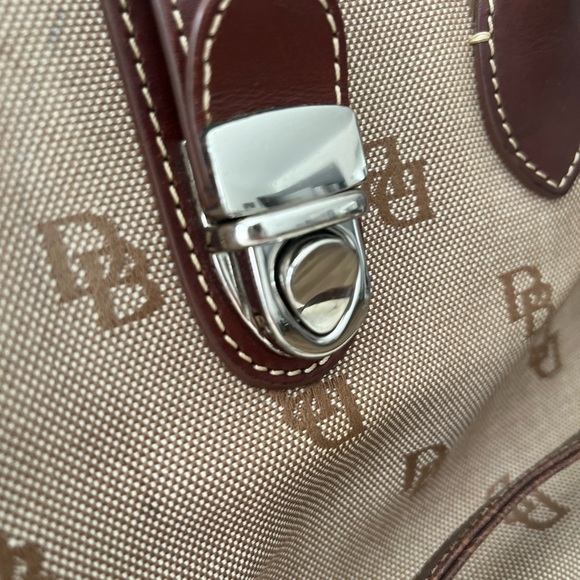 Dooney & Bourke Brown Monogram Leather and Canvas Shoulder Bag Tote Purse - Picture 3 of 8